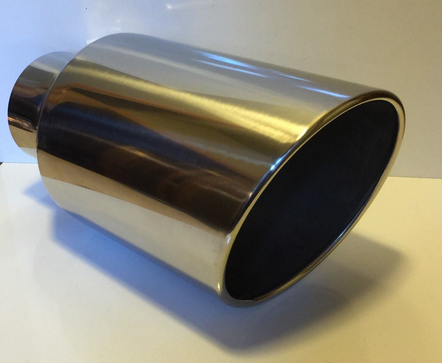 DODGE CUMMINS 4” INLET 8” OUTLET 18” LONG POLISHED STAINLESS DIESEL TIP