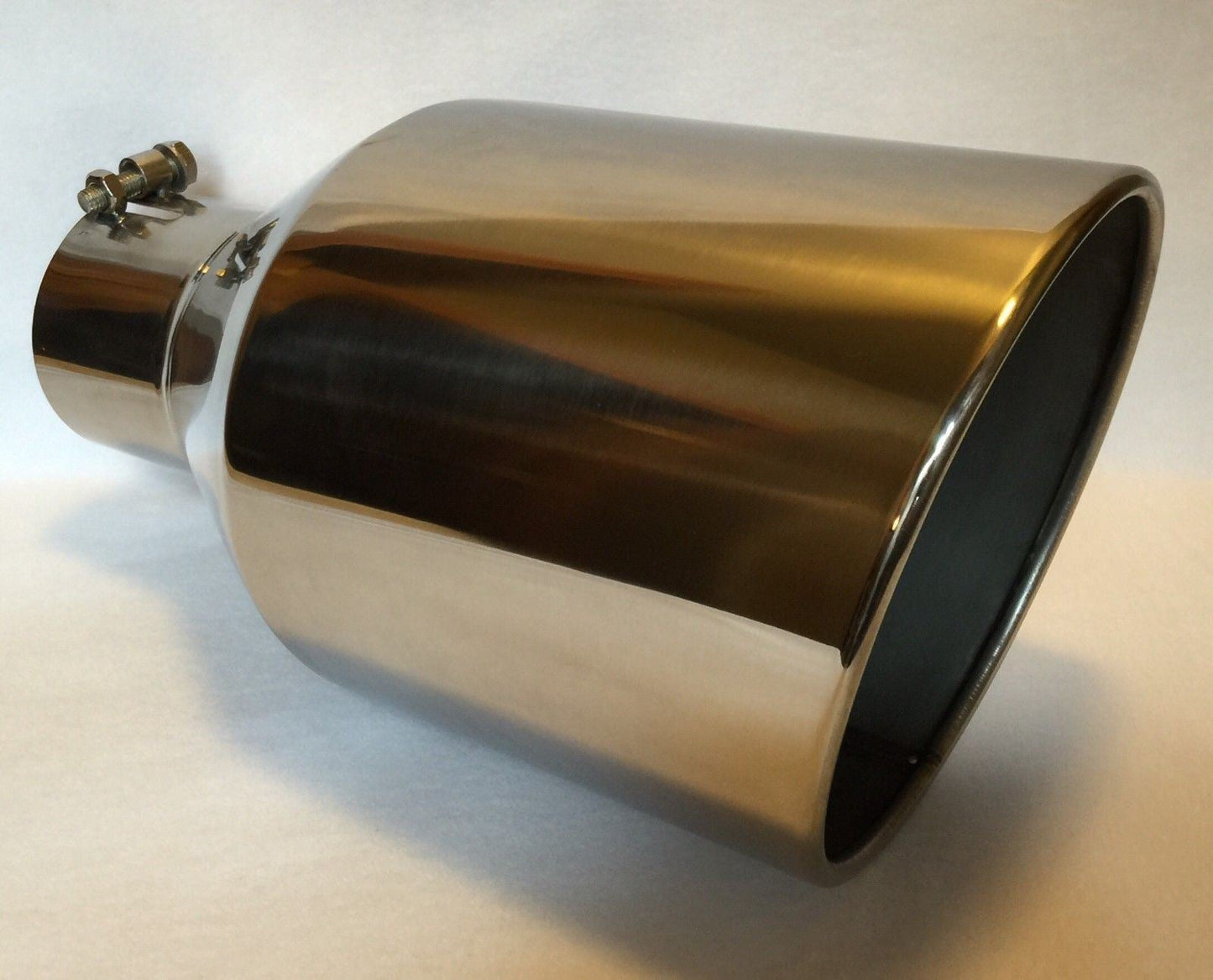 CHEVY DURAMAX 6.6L 4" IN x 8" OUT x 15" LONG POLISHED STAINLESS EXHAUST TIP