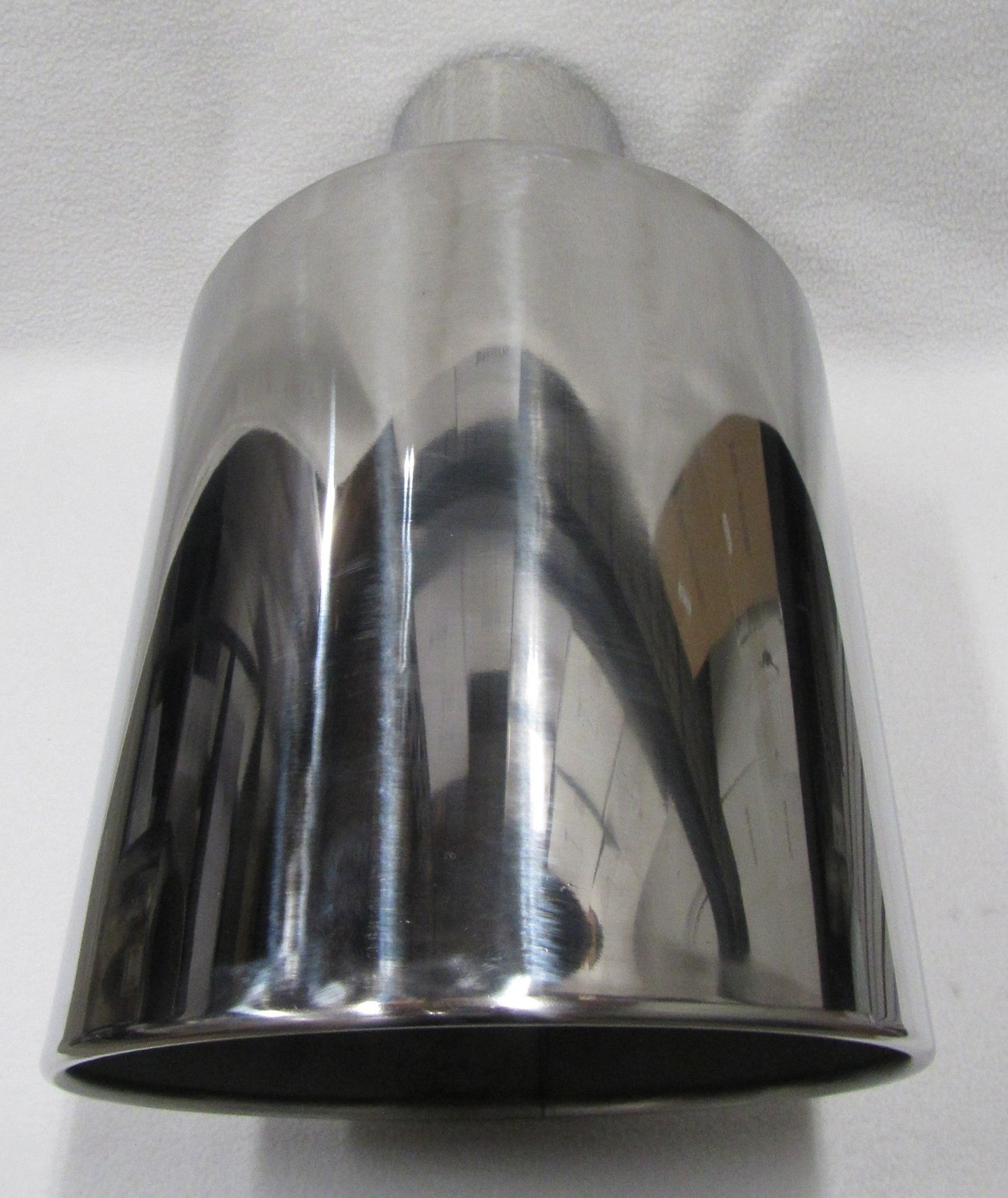 CHEVY DURAMAX 6.6L 4" IN x 10" OUT x 18" LONG POLISHED STAINLESS EXHAUST TIP