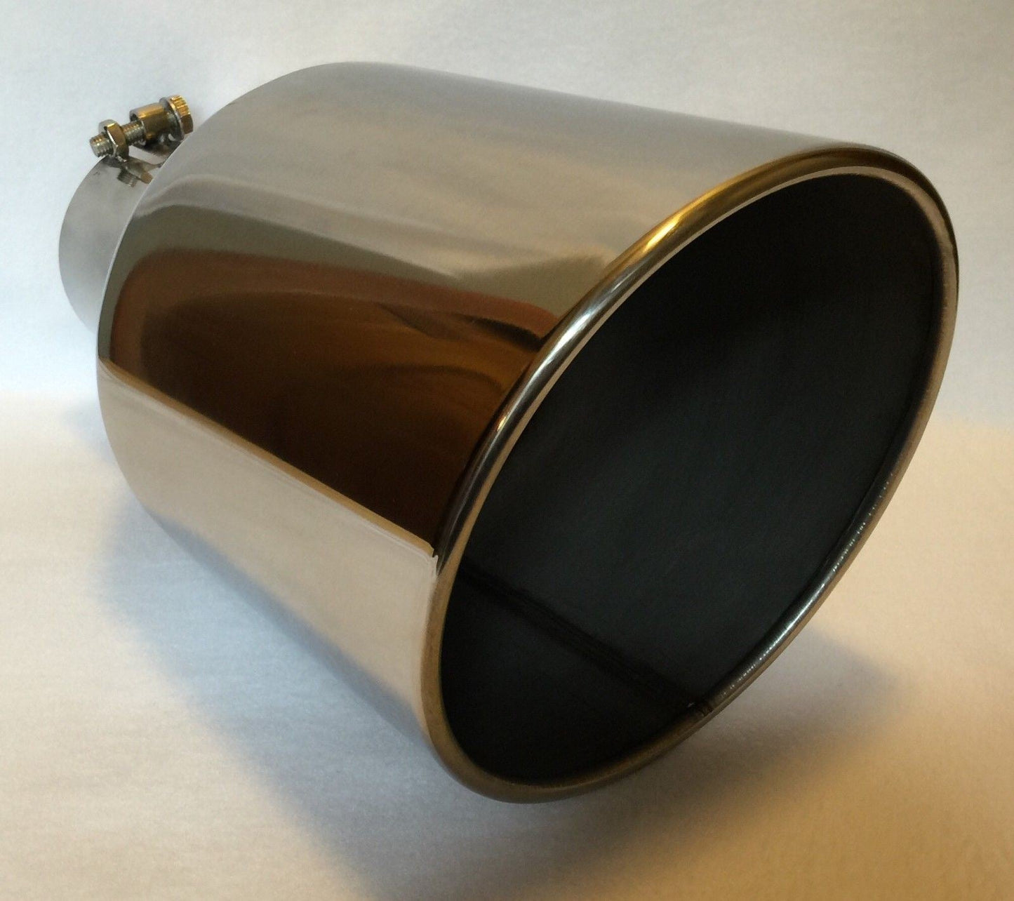 CHEVY DURAMAX 6.6L 4" IN x 8" OUT x 15" LONG POLISHED STAINLESS EXHAUST TIP